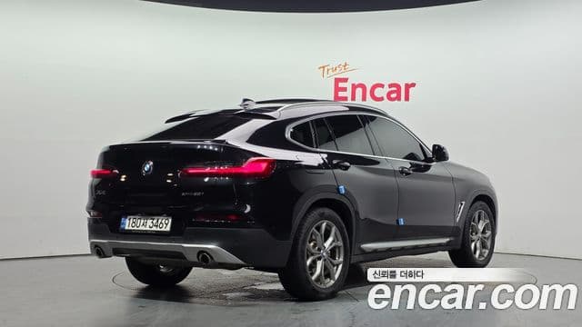 X4 xDrive20i xLine