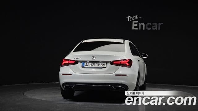 Clasa A A220 Sedan