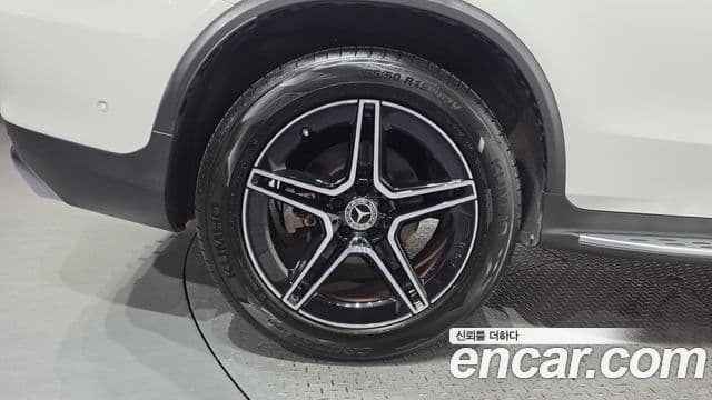 Clasa GLC GLC300 4MATIC Premium Coupé
