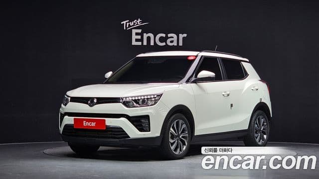 Very New Tivoli Benzină 1.5 2WD
