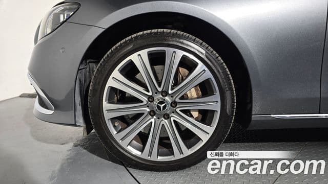 Clasa E E450 4MATIC Exclusive