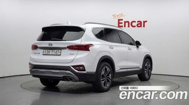 Santa Fe Motorină 2.0 2WD