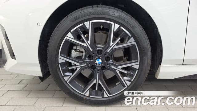 1 120 M Sport