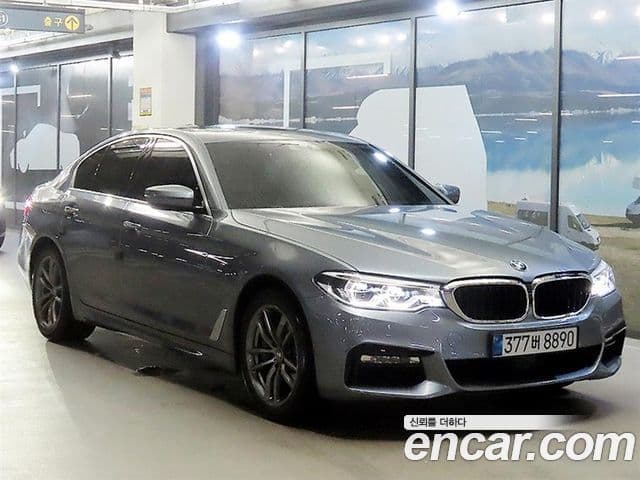 Seria 5 530i xDrive M Sport