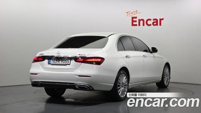 Clasa E E220d 4MATIC Exclusive