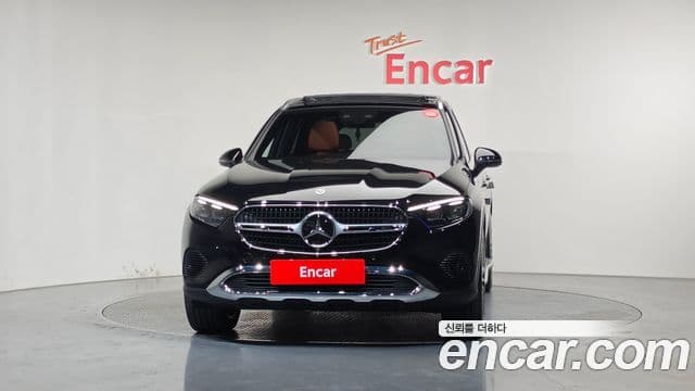 Clasa GLC GLC300 4MATIC Avantgarde