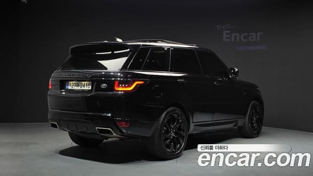 Range Rover Sport D300 HSE Dynamic