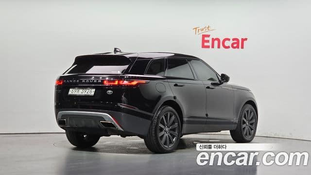 Range Rover Velar 3.0 D300 R-Dynamic HSE