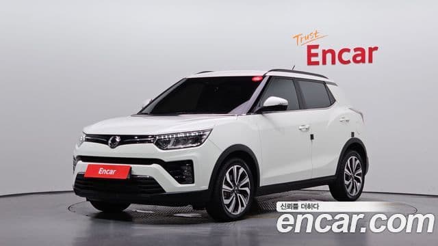 Very New Tivoli Benzină 1.5 2WD