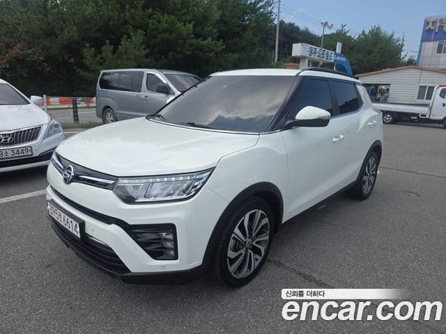 Very New Tivoli Benzină 1.5 2WD
