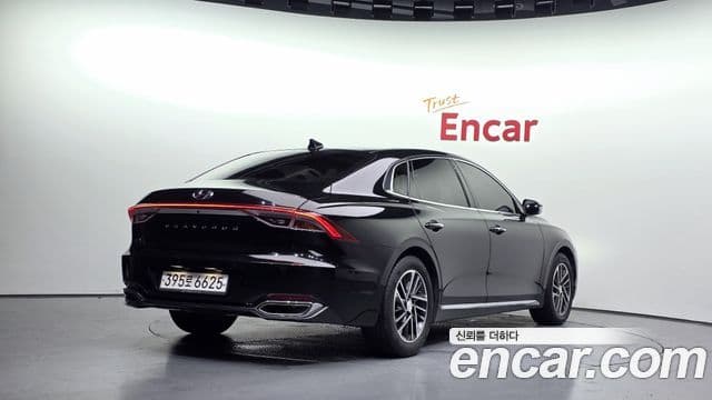 Grandeur 3.0 LPi (Rent-a-car)