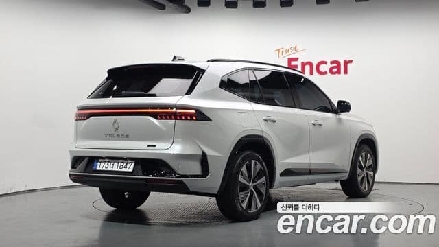 1.5 E-TECH Iconic 2WD