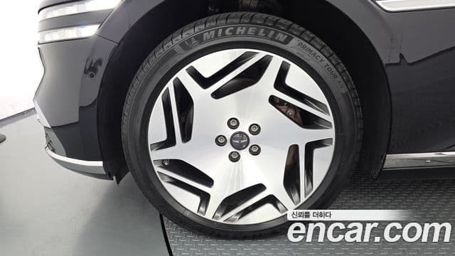 G90 Benzină 3.5 Turbo e-S/C AWD LWB