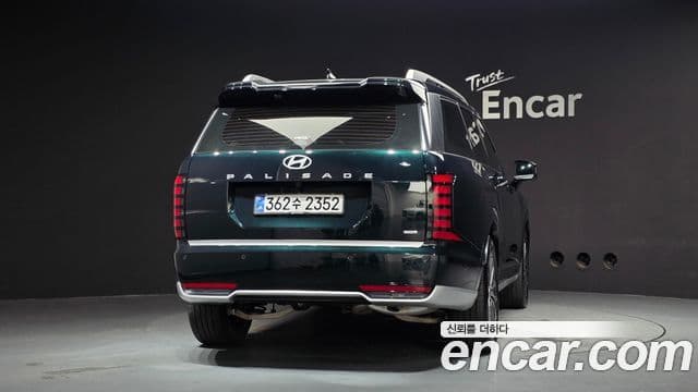 (LX3) Benzină 2.5T 4WD 7 locuri