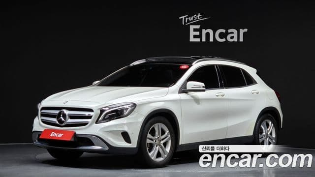 GLA- GLA200 d 4MATIC