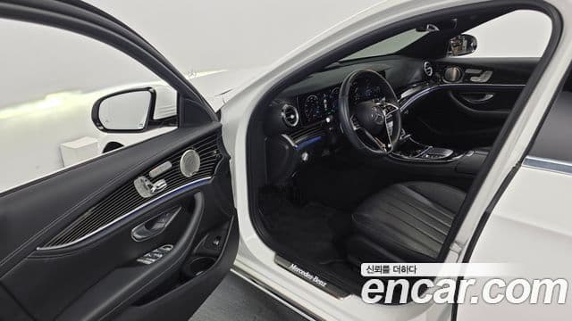 Clasa E E450 4MATIC Exclusive