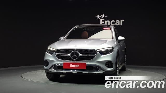 Clasa GLC GLC300 4MATIC Avantgarde