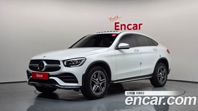 Clasa GLC GLC300e 4MATIC Coupé