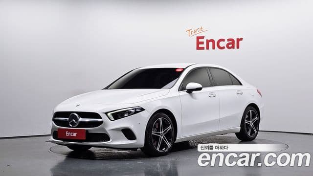 Clasa A A250 4MATIC Sedan