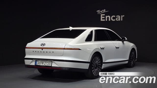 Grandeur 2.5 Benzină 2WD