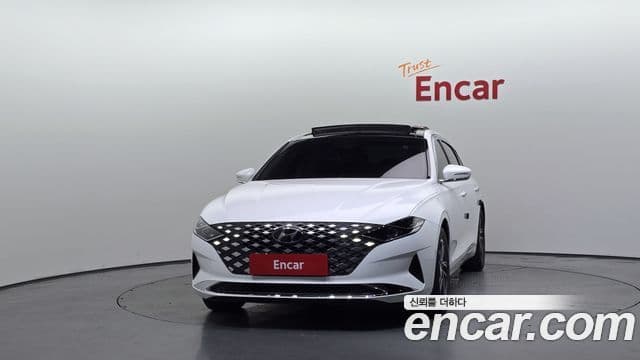 Grandeur 3.0 LPi (Rent-a-car)