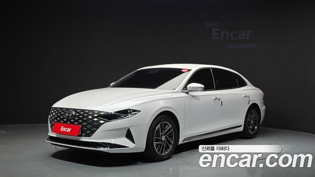 Grandeur 3.0 LPi (Rent-a-car)