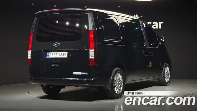 Staria L3.5 Cargo 3 locuri