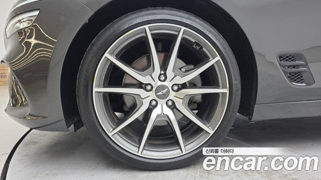 G70 Benzină 2.0T 2WD