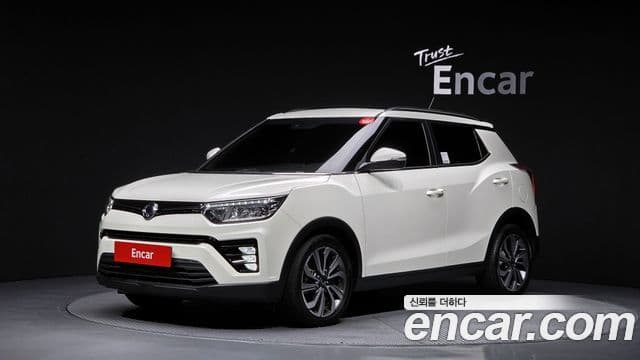 Very New Tivoli Benzină 1.5 2WD