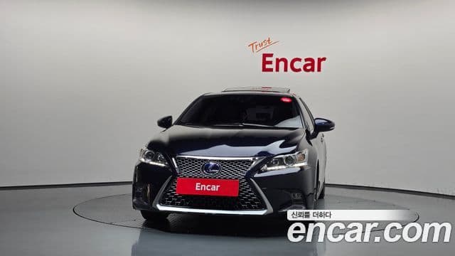 CT200h 1.8 Supreme