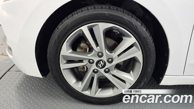 Avante 1.6 GDI Value Plus