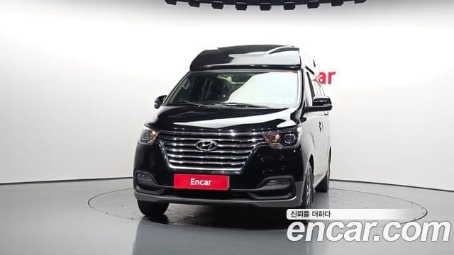 Grand Starex Limousine (Special Vehicle)