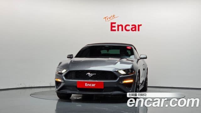 Mustang Convertible