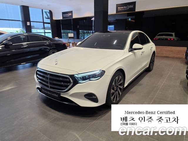 Clasa E E300 4MATIC Exclusive