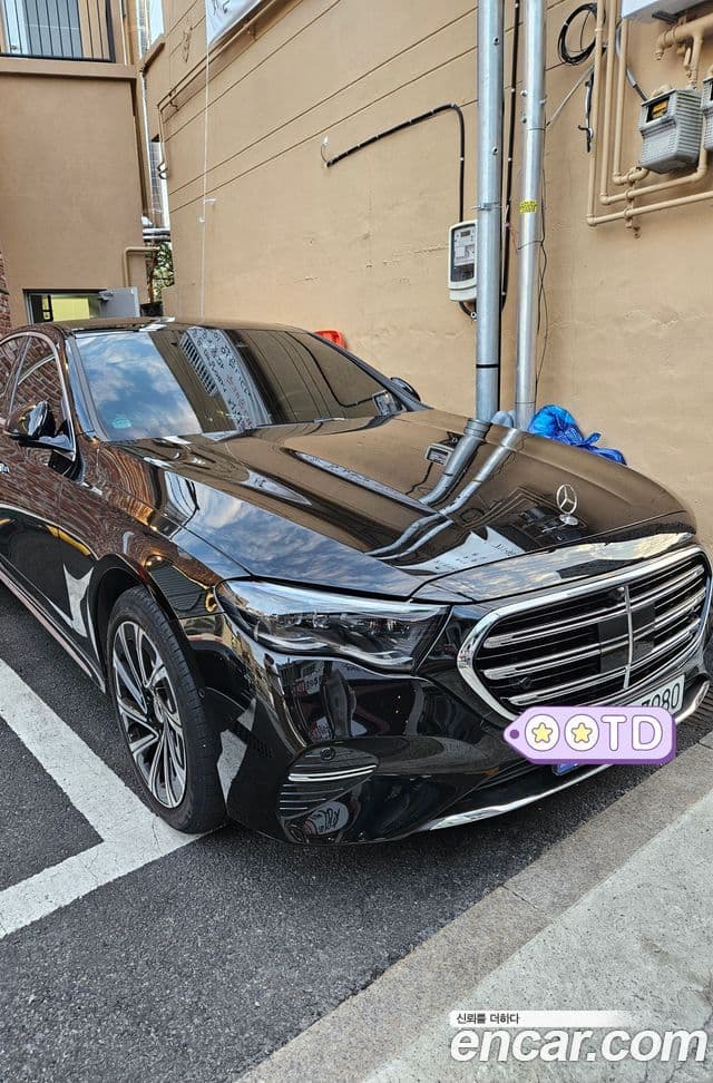 Clasa E E300 4MATIC Exclusive