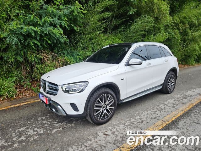 Clasa GLC GLC300e 4MATIC