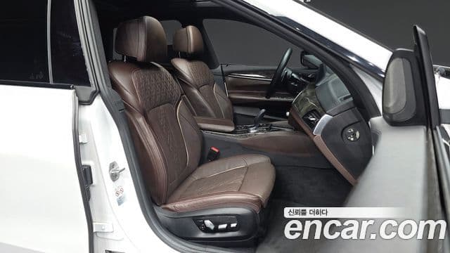 Seria 6 GT 640i xDrive M Sport