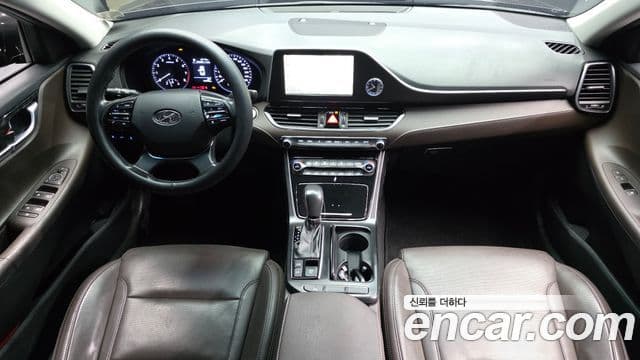Grandeur 2.4 Premium