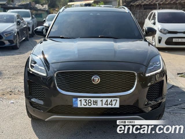 E-PACE D180 SE