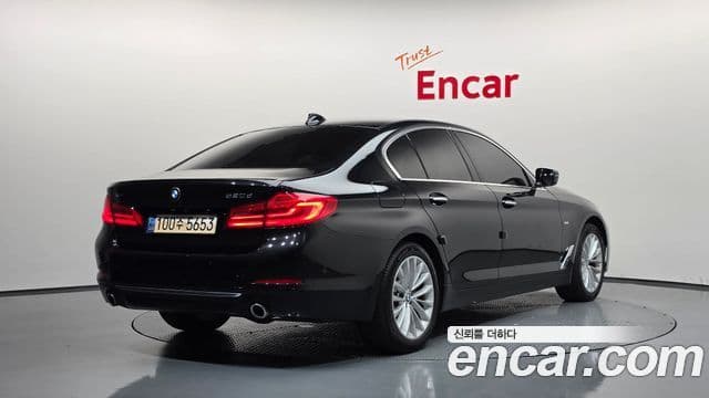 Seria 5 520d xDrive Luxury Plus