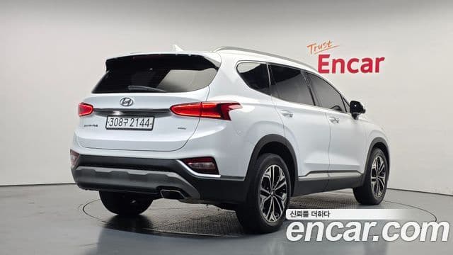 Santa Fe Benzină 2.0T 4WD
