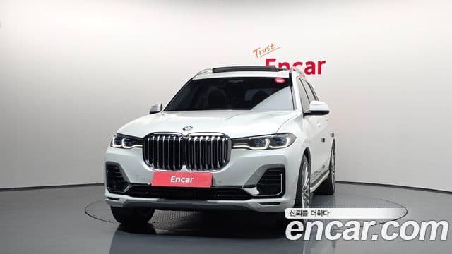 X7 xDrive 40i Design Pure Excellence 7 locuri