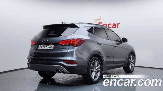 Santa Fe Motorină 2.0 4WD