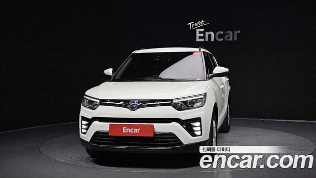 Very New Tivoli Benzină 1.5 2WD