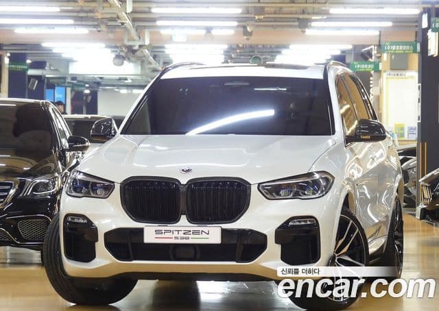 X5 M50i