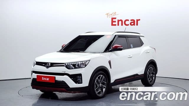 Very New Tivoli Benzină 1.5 2WD