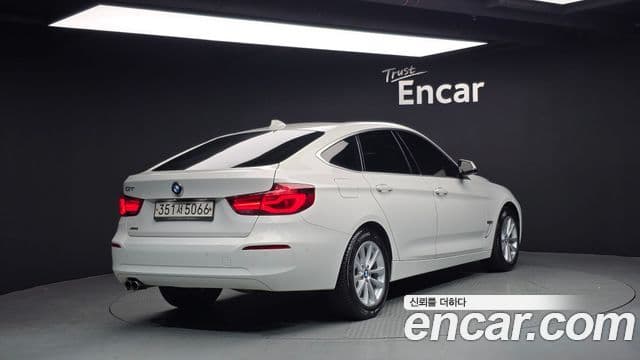 3 GT GT 320d xDrive Premium