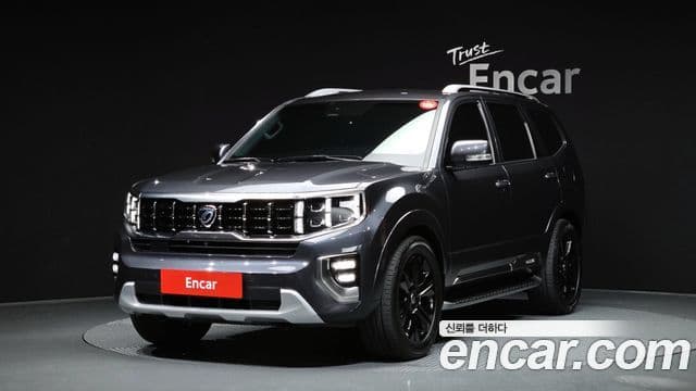 Mohave The Master Motorină 3.0 4WD 6 locuri