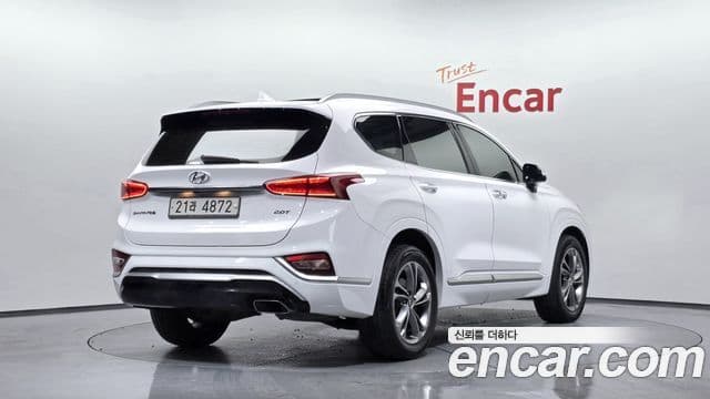 Santa Fe Benzină 2.0T 2WD