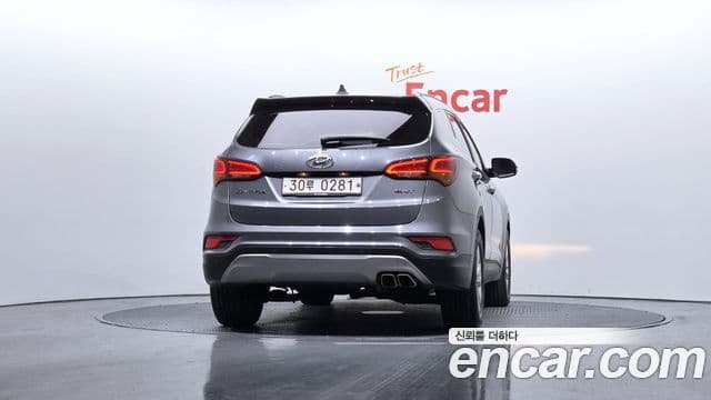 Santa Fe Motorină 2.0 2WD